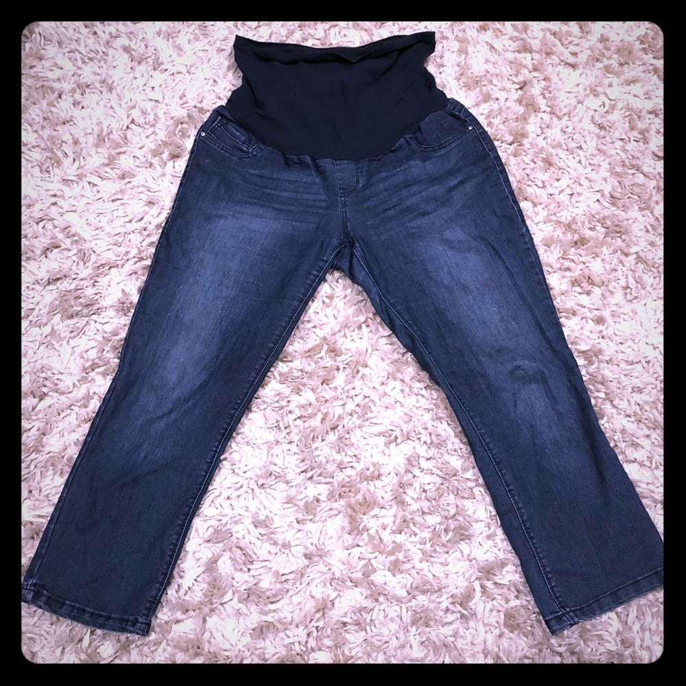 Full panel maternity capris